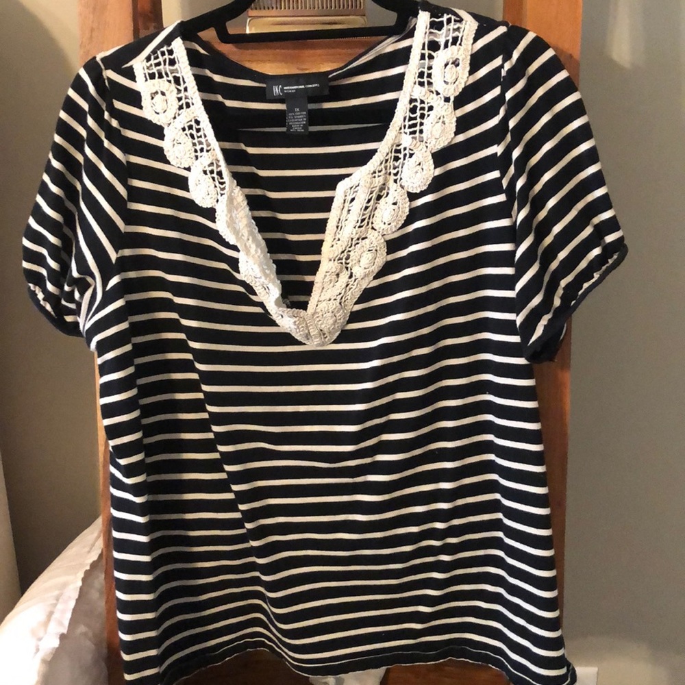 I.N.C Top Size 1X